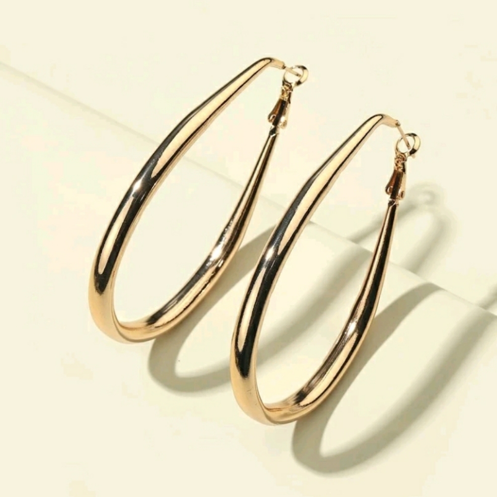 2/$29 Gold Large Hoop Earrings - Picture 2 of 3